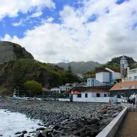 Moradia Penha D' Aguia Holiday home *